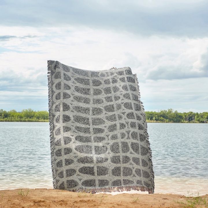 Flash Minky_Louise Malarvie_Nyabal Nyabal by Sarah Landro.jpg